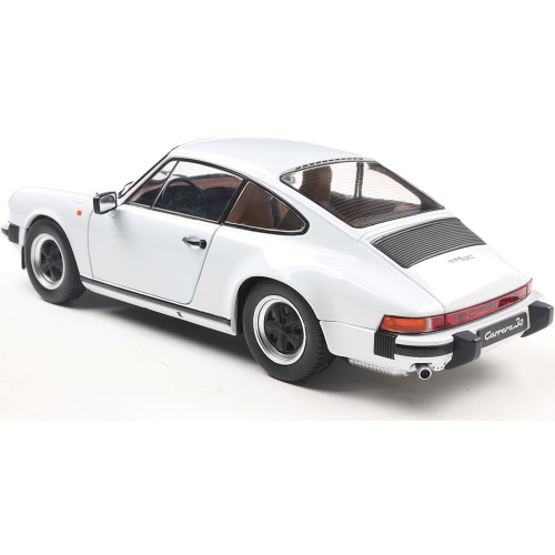 1974 Porsche 911 (930) 3.0 SC - White Alt Image 7