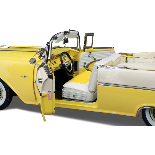 1955 Pontiac Star Chief Open Convertible - White Mist / Avalon Yellow 1:18 Scale Diecast Model Car by Sunstar Alt Image 8