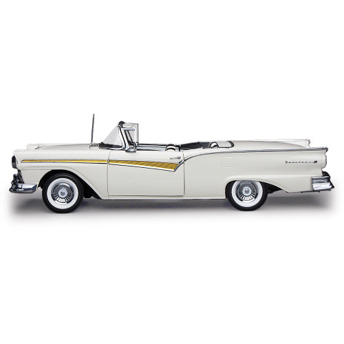 1957 Ford Fairlane 500 Skyliner -Colonial White | Sunstar