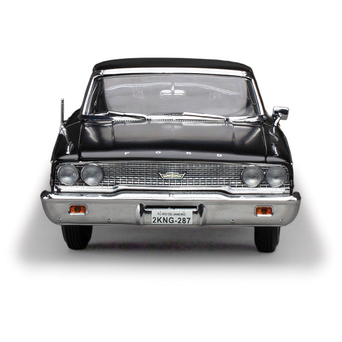 1963 Ford Galaxie 500 XL Hardtop - Semi-gloss Black (Fast 5 ) 1:18 Scale Diecast Model Car by Sunstar Alt Image 4
