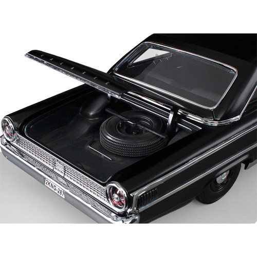 1963 Ford Galaxie 500 XL Hardtop - Semi-gloss Black (Fast 5 ) 1:18 Scale Diecast Model Car by Sunstar Alt Image 8
