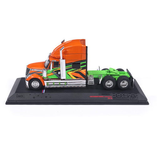 2010 International Lonestar - Orange and Green 1:64 Scale Diecast Model Truck by IXO Models Alt Image 8