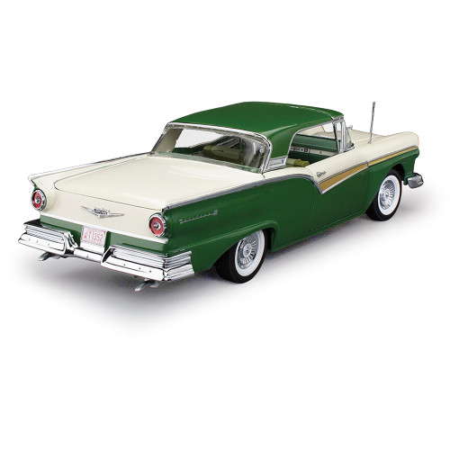 1957 Ford Fairlane 500 Skyliner Cumberland Green/Colonial White