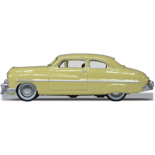 1949 Mercury 8 Coupe - Calabash Yellow Alt Image 3