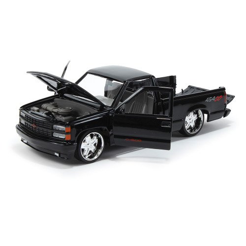 1992 Chevy 454 SS Pickup - Maxx Design 1:24 Scale  by Motormax Alt Image 1