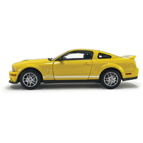 2007 Ford Mustang G.T. 500 - Yellow 1:18 Scale Diecast Model Car by Shelby Collectibles Alt Image 3