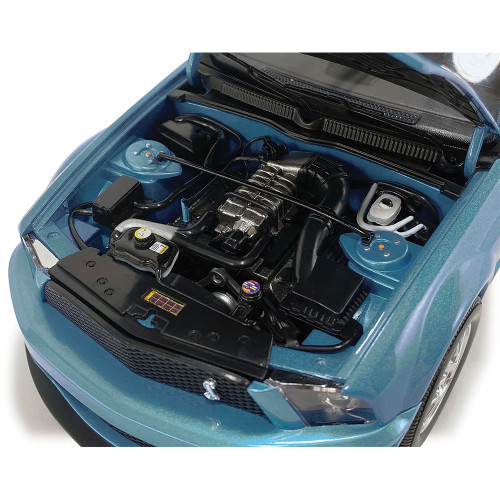2007 Ford Mustang G.T. 500 - Windveil Blue 1:18 Scale Diecast Model Car by Shelby Collectibles Alt Image 5