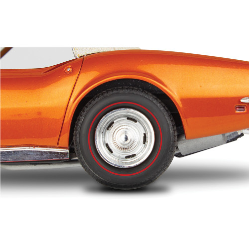 1968 Corvette L-88 Roadster - Plastic Model Kit 1:25 Scale Model Kit by Revell Alt Image 8