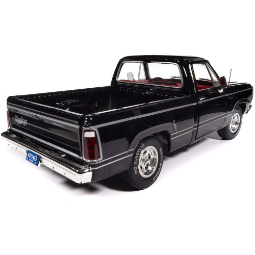 1979 Dodge SWB Sweptline Pickup Adventurer - Black 1:18 Scale Diecast Model Truck by American Muscle - Ertl Alt Image 4