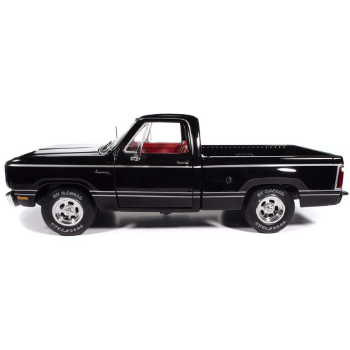 1979 Dodge SWB Sweptline Pickup Adventurer - Black Alt Image 3
