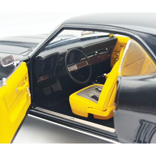 1969 Chevrolet COPO Camaro - 1 of 1 1:18 Scale Diecast Model Car by Acme Alt Image 4