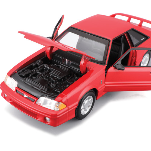 1993 Ford Mustang SVT Cobra - Red 1:24 Scale 1:24 Scale Diecast Model Car by Maisto Alt Image 5
