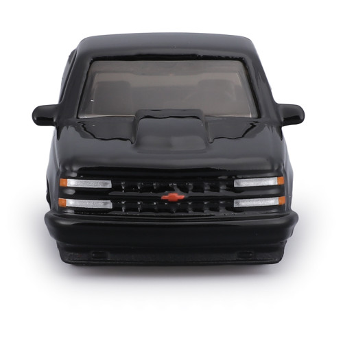 Mack Anthem Transporter + 1993 Chevrolet 454 SS | Maisto
