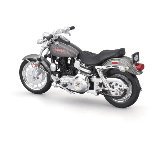 Harley-Davidson Duo 1977 FXS Low Rider + 1978 Electra Glide 1:18 Scale Diecast Model Motorcycle by Maisto Alt Image 7