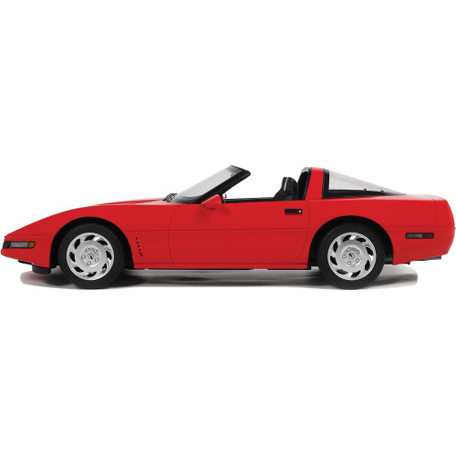 1995 Chevrolet C4 Corvette - Torch Red 1:18 Scale Cast Resin Model Car by GT Spirit Alt Image 4