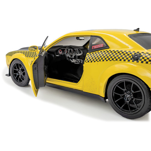 2023 Dodge Challenger SRT Hellcat Redeye Widebody - NYC Hellcab 1:18 Scale Diecast Model Car by Solido Alt Image 8