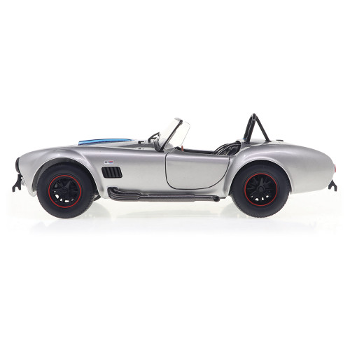 1965 Shelby Cobra 427 MkII Solido Works M - Racing Silver 1:18 Scale Diecast Model Car by Solido Alt Image 6