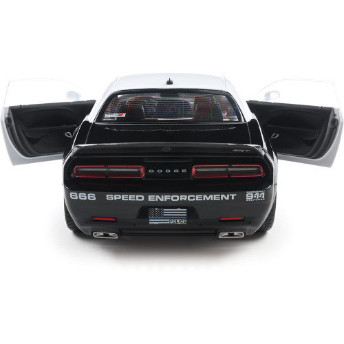 2023 Dodge Challenger R/T Scat Pack Widebody - Highway Police 1:18 Scale Diecast Model Car by Solido Alt Image 8