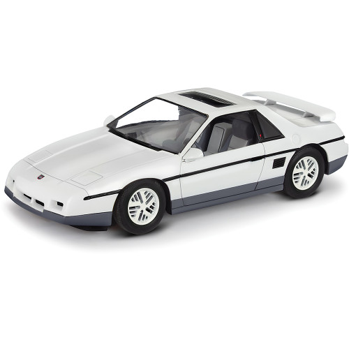 1985 Pontiac Fiero GT Model Kit Alt Image 2