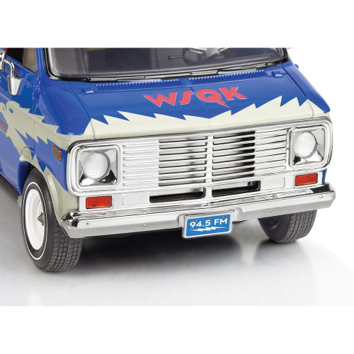 1977 GMC "The Squawk Van" - Stranger Things Model Kit Alt Image 4