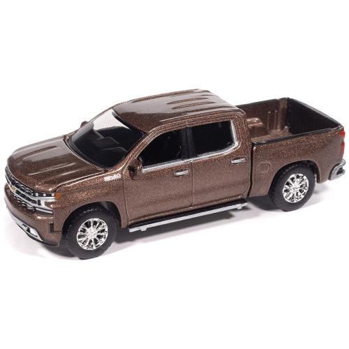 2019 Chevy Silverado High Country - Oakwood Metallic Alt Image 1