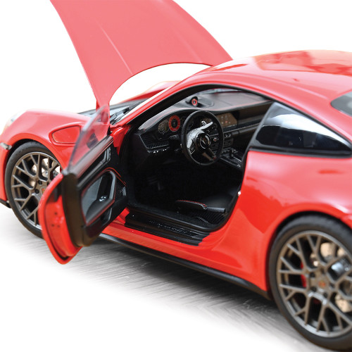 2025 Porsche 911 Carrera 4 GTS - Guards Red Alt Image 6