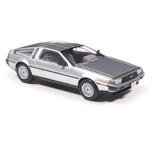 1981 DeLorean DMC-12 - Silver 1:43 Scale Diecast Model Car by IXO Models Alt Image 3