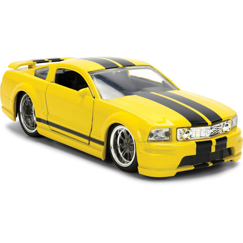 2006 Fast & Furious Ford Mustang GT Alt Image 3