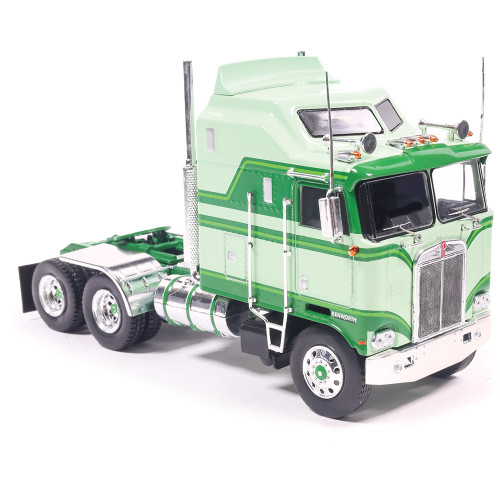 1976 Kenworth K100 Aerodyne - Green 1:43 Scale Diecast Model Truck by IXO Models Alt Image 2