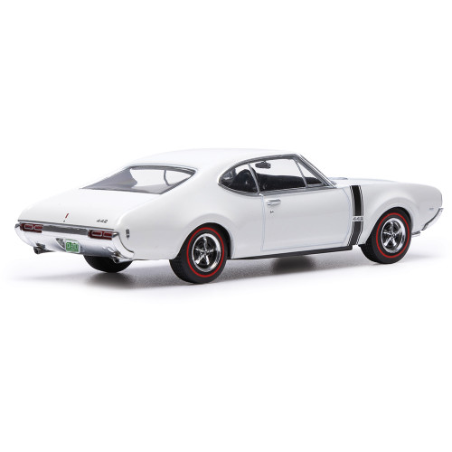 1970 Oldsmobile 442 W-30 Coupe - White Main Image