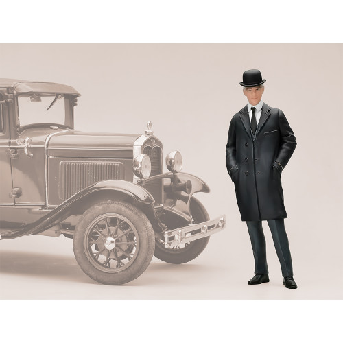Henry Ford Resin Figure 1:18 Scale Cast Resin Figure by Sunstar Alt Image 3