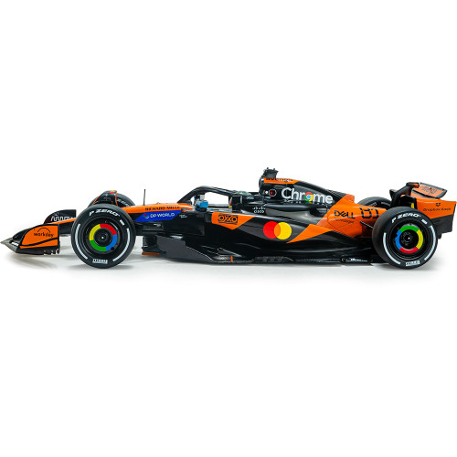 2025 F1 McLaren MCL39 Orange O.Piastri #81 GP China | Solido