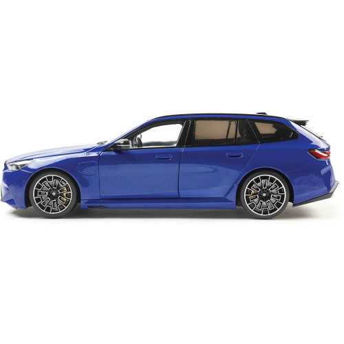 2024 BMW M5 Touring - Marina Bay Blue Metallic 1:18 Scale Diecast Model Car by Solido Alt Image 6