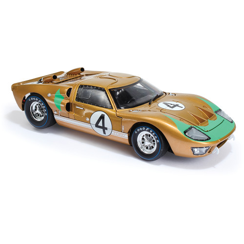 1966 Ford GT40 #4 Le Mans 24 Hours Alt Image 3