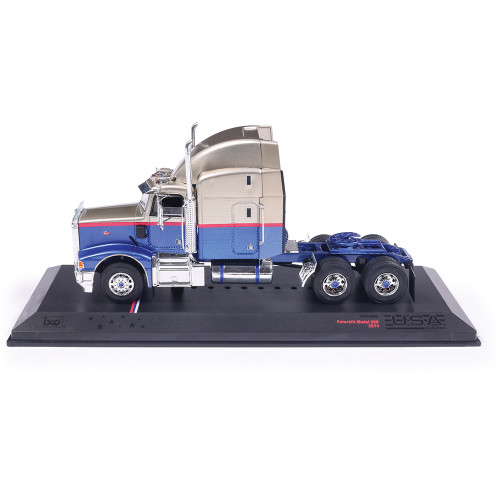 2014 Peterbilt 388 - Blue and Champagne 1:43 Scale Diecast Model Truck by IXO Models Alt Image 7