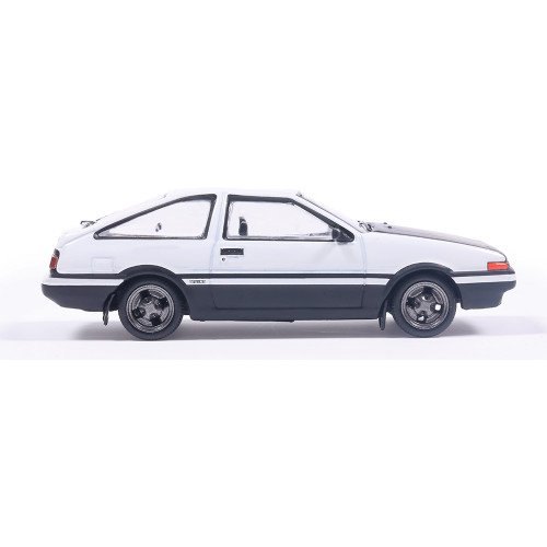 1983 Toyota Sprinter Trueno (AE86) Black and White | IXO America