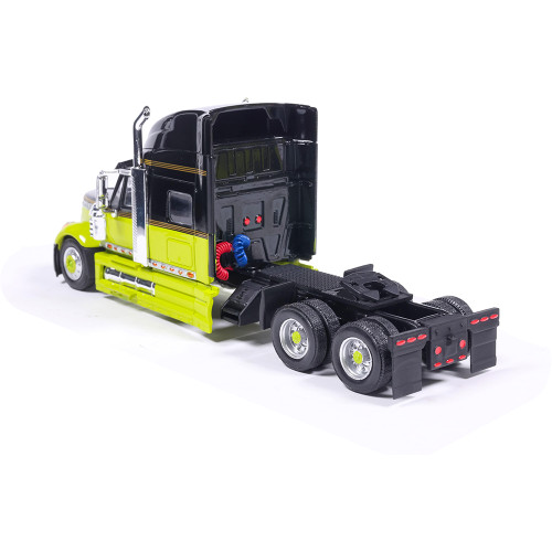 2010 International Lonestar with Reefer Trailer - Green and Black 1:64 Scale Diecast Model Truck by IXO Models Alt Image 8