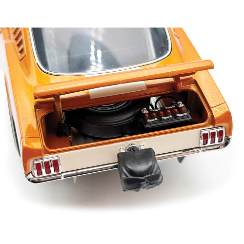 1965 Ford Mustang A/FX - Stark Hickey Ford - Goldfinger 1:18 Scale Diecast Model Car by Acme Alt Image 4