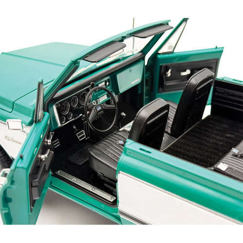 1972 Chevrolet Blazer K/5 CST Route 66 100 Years - Medium Green 1:18 Scale Diecast Model Truck by Acme Alt Image 4
