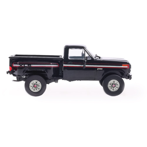 1983 Ford F-150 XLS Flareside 4X4 - Raven Black Alt Image 7