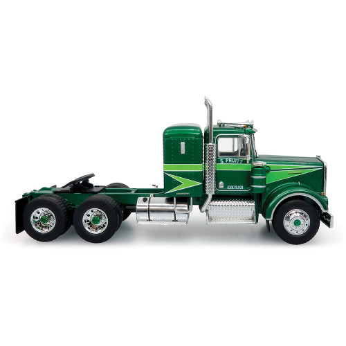 Kenworth W900A Mov'in On Tractor Trailer 1:43 Scale Diecast Model Truck by Iconic Replicas Alt Image 6