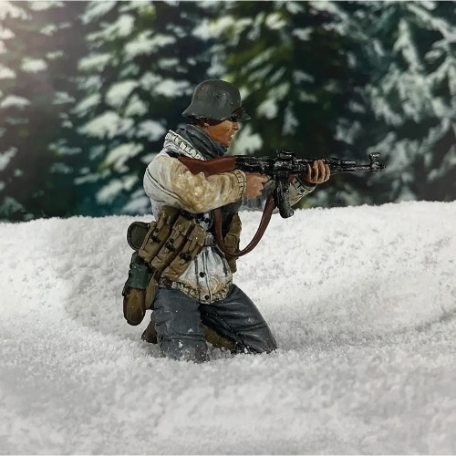 Grenadier in Parka Kneeling Firing StG 44 1/30 Figure William Britain (25114) Alt Image 1