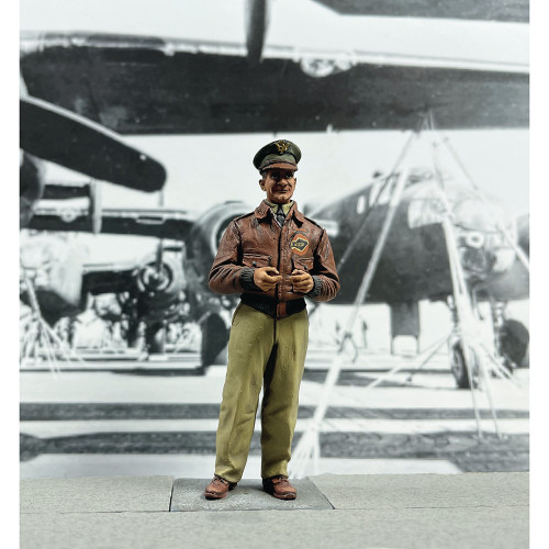 Lt. Col James Doolittle 1942 1/30 Figure William Britain (10153) 1:30 scale Metal by William Britain Alt Image 1