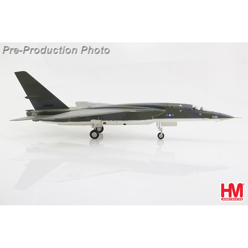 RA-5C Vigilante 1/72 Die Cast Model Alt Image 3