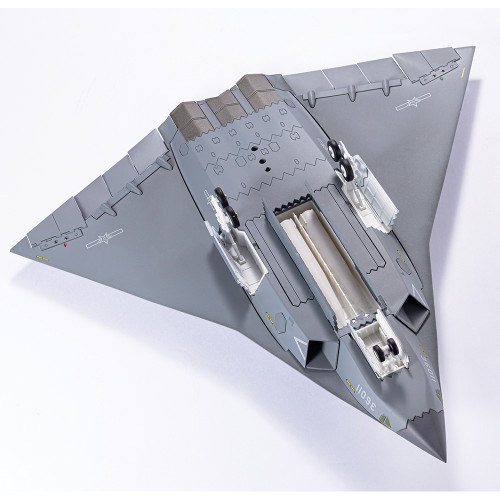 J-36 STEALTH FIGHTER 1/72 DIE CAST MODEL Alt Image 5
