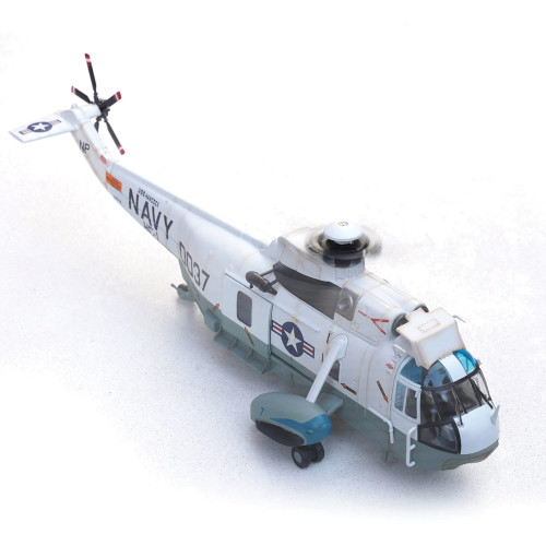 SH-3H Sea King Anti-Submarine Warfare Squadron 4 Black Knights Carrier Air Wing 15 USS Carl Vinson 1:72 Scale Diecast Metal Replica by Legion Alt Image 2