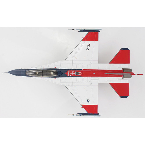 X-62A VISTA 1/72 Die Cast Model - HA38042 USAF Test Pilot School (w/2 x ACMI pod + 1 center fuel tank) Alt Image 3