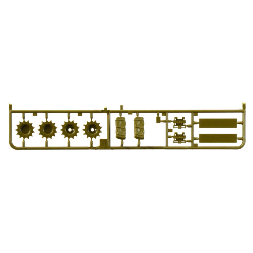 M-24 CHAFFEE 1/35 KIT Alt Image 5
