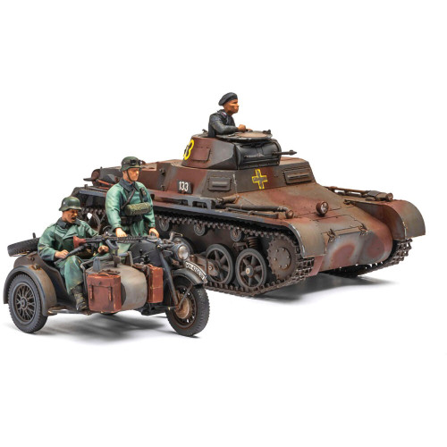 Panzer I Ausf. B & Motorcycle 1/35 Kit Academy (13556) Alt Image 1