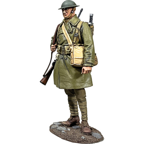 U.S. Doughboy with Greatcoat 1/30 Figure - 1918         William Britain (23120) Main Image